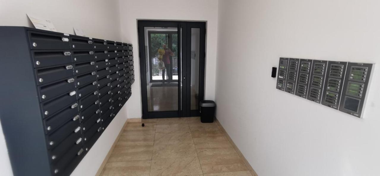 Moon Lux Apartman Beograd Экстерьер фото